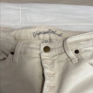 Universal Thread Cream Jeans